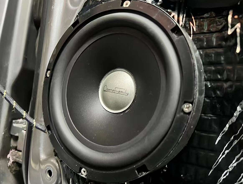 大眾polo改裝歌劇世家音響 簡(jiǎn)改6單元坐享輕奢靚聲！