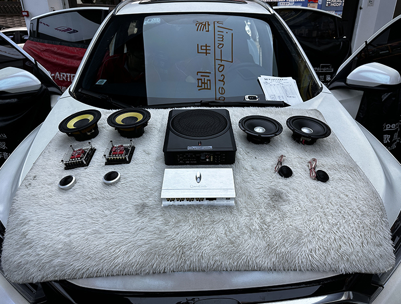 音樂愛好者必看！本田XR-V車主因原車音響不滿，改裝后效果奈斯！