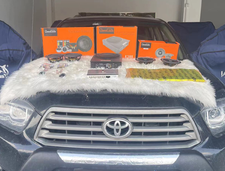 開(kāi)車(chē)的樂(lè)趣！豐田漢蘭達(dá)音響改裝“雙倍”還...