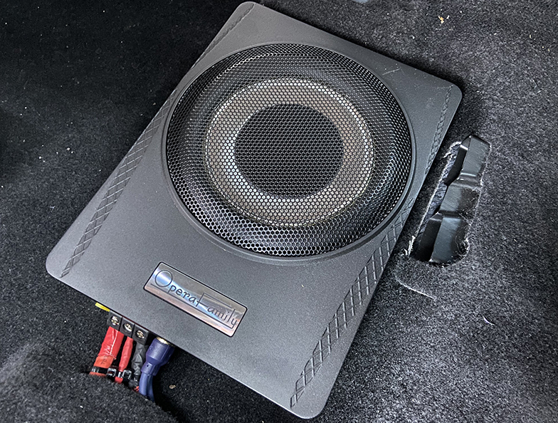 日產(chǎn)天籟改裝歌劇世家音響 輕燒7單元系統(tǒng)音質(zhì)不負(fù)期望！