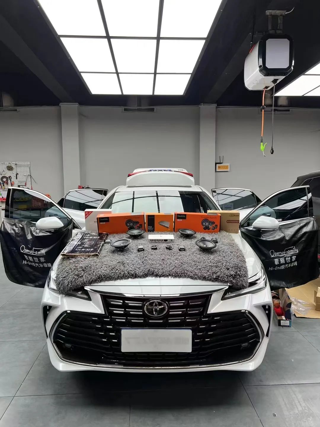 豐田亞洲龍音響改裝，音質(zhì)升級就是這么簡單...