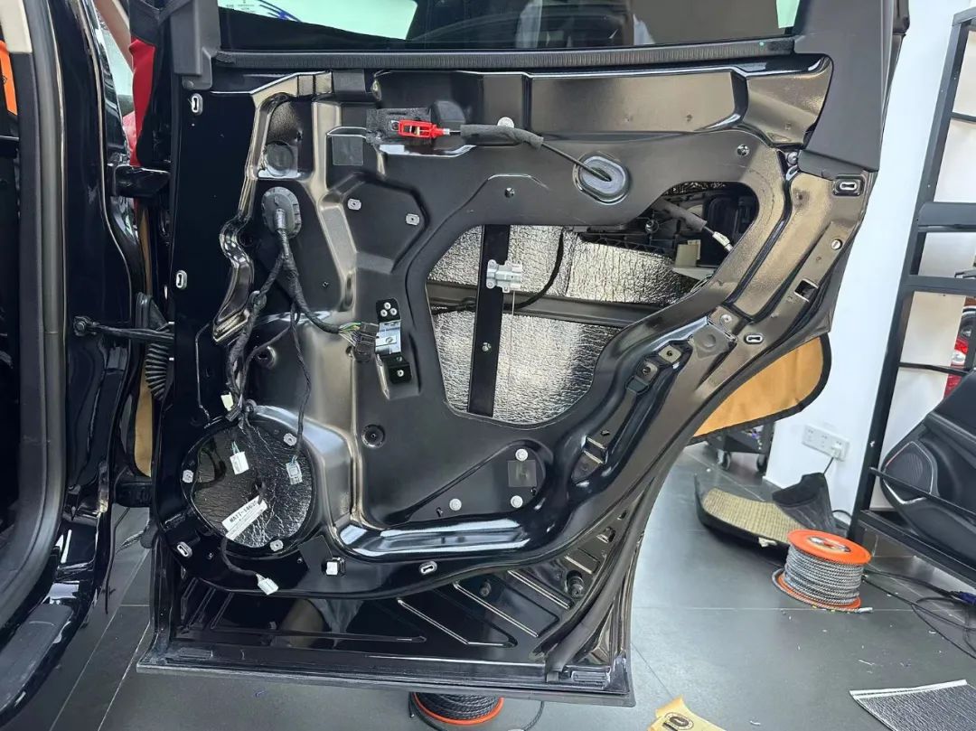 1705039676784694.jpg 4.jpg