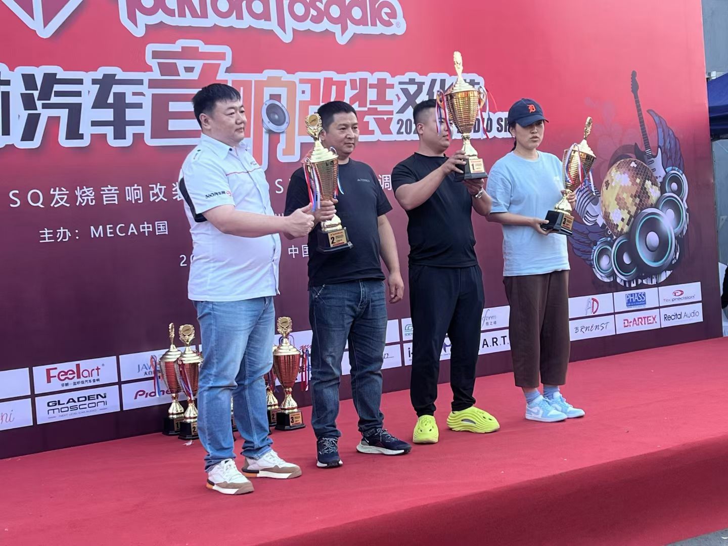 1718703663994595.jpg 333.jpg