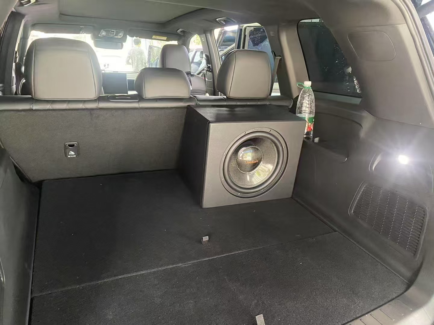 歌劇世家   BW-12  12寸低音炮.jpg